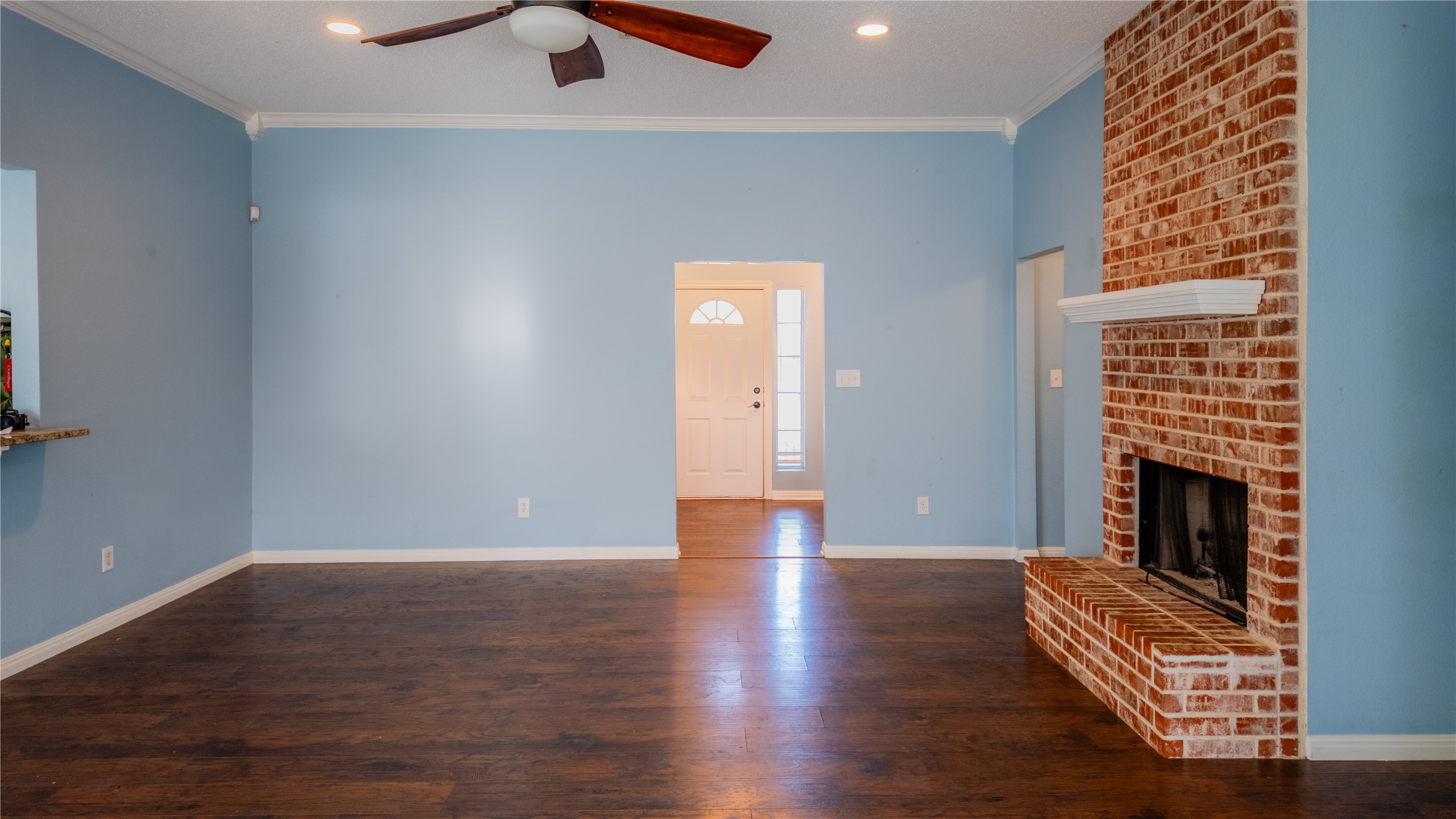 124 Topaz Circle Hewitt TX 76643