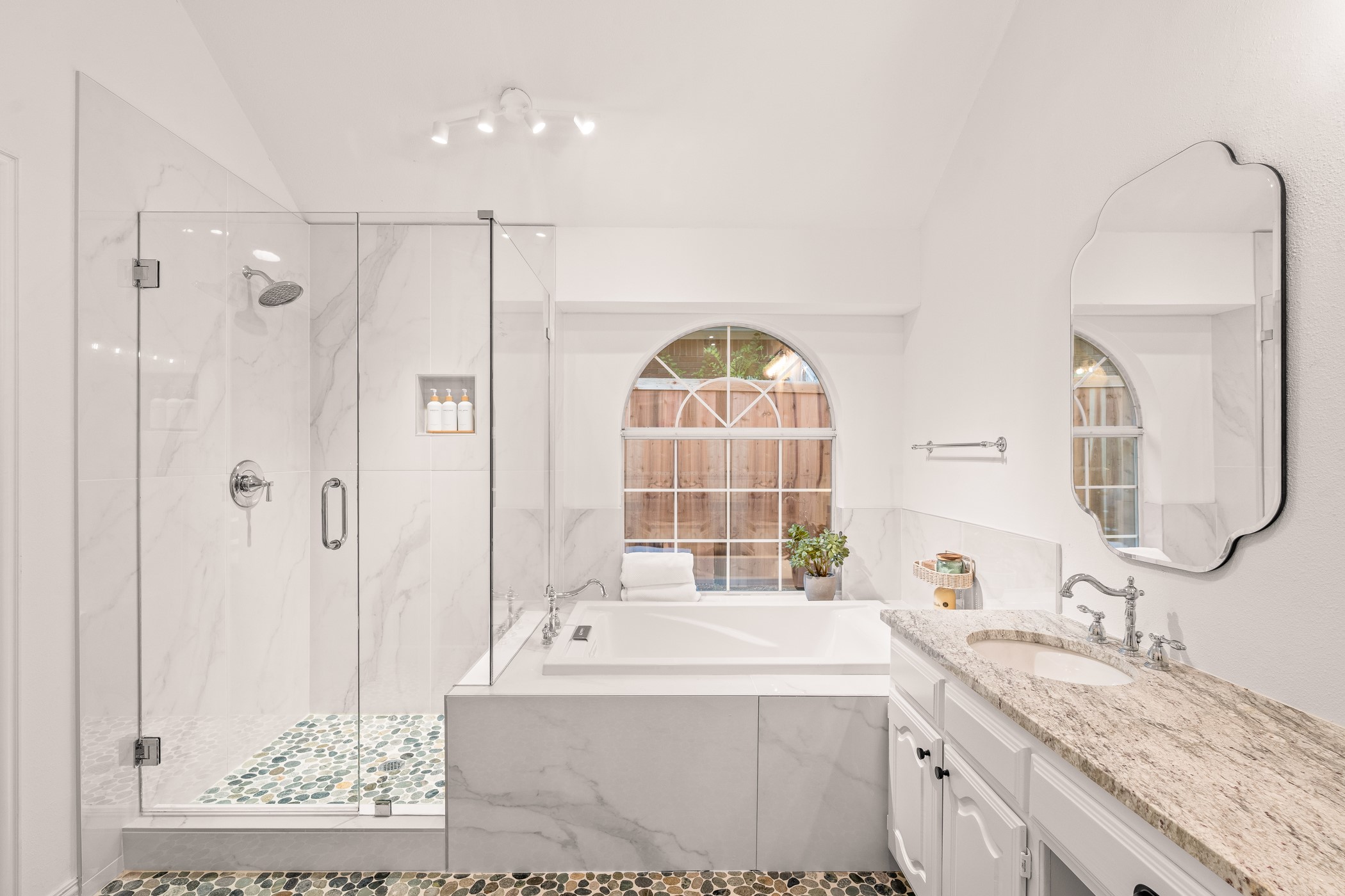 1923 Skelton Street Flower Mound TX 75022