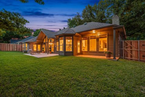 1923 Skelton Street Flower Mound TX 75022