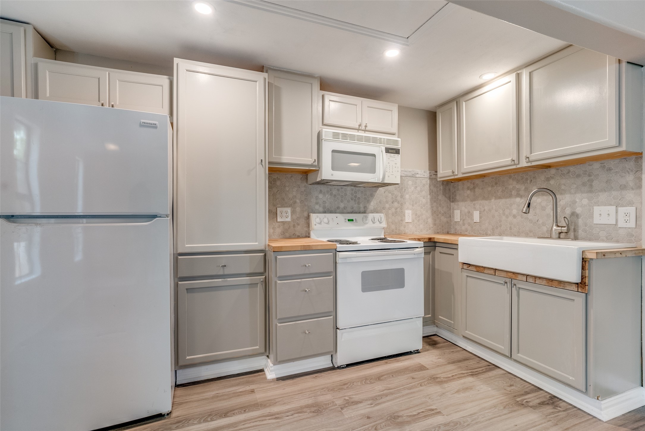 5706 Campfire Lane Granbury TX 76049