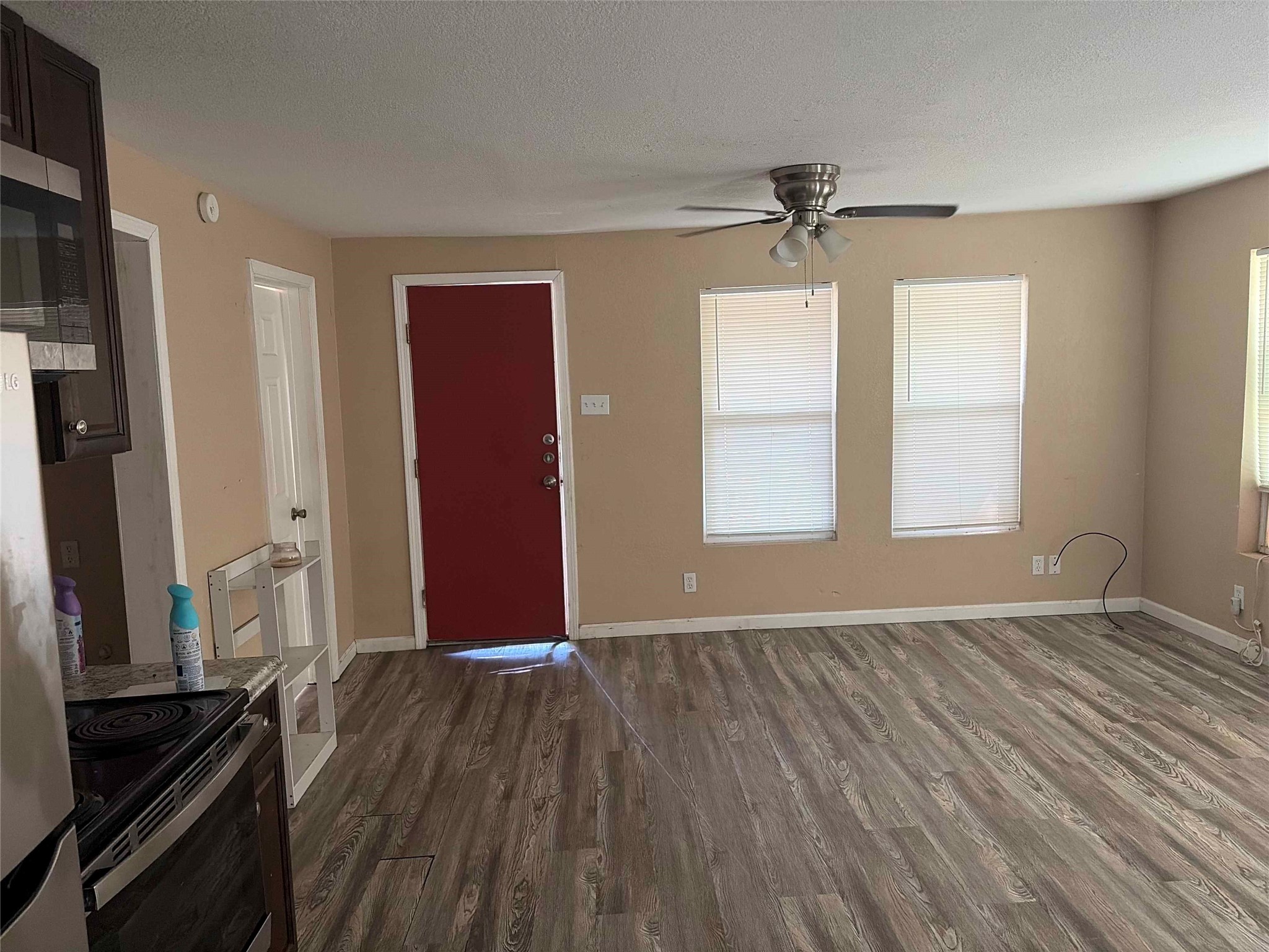 701 W Colorado Street Groesbeck TX 76642