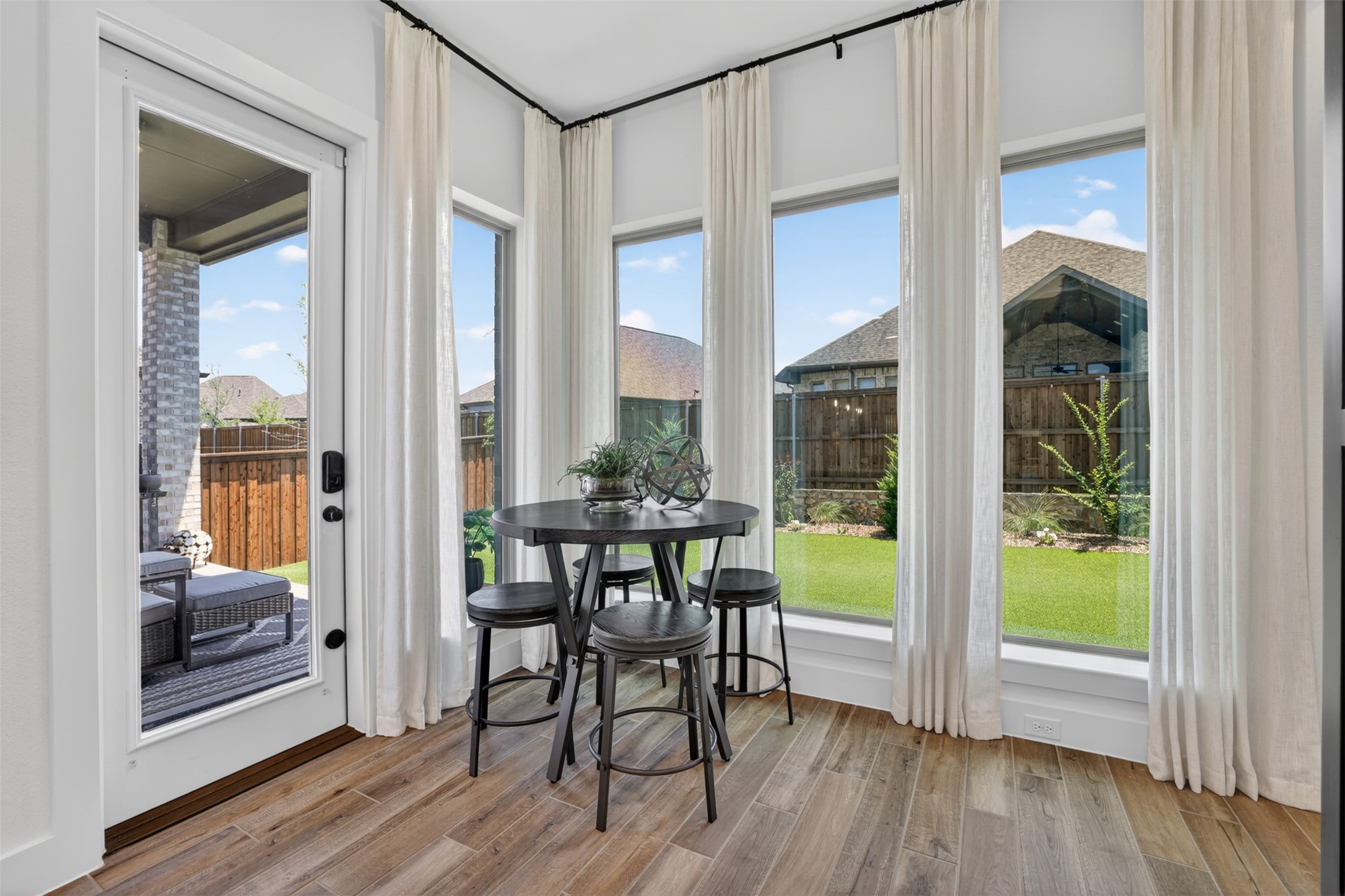 2209 Moore Valley Drive Mckinney TX 75071