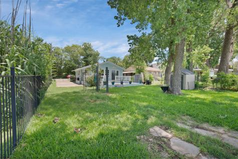 2425 E Lake Drive Weatherford TX 76087