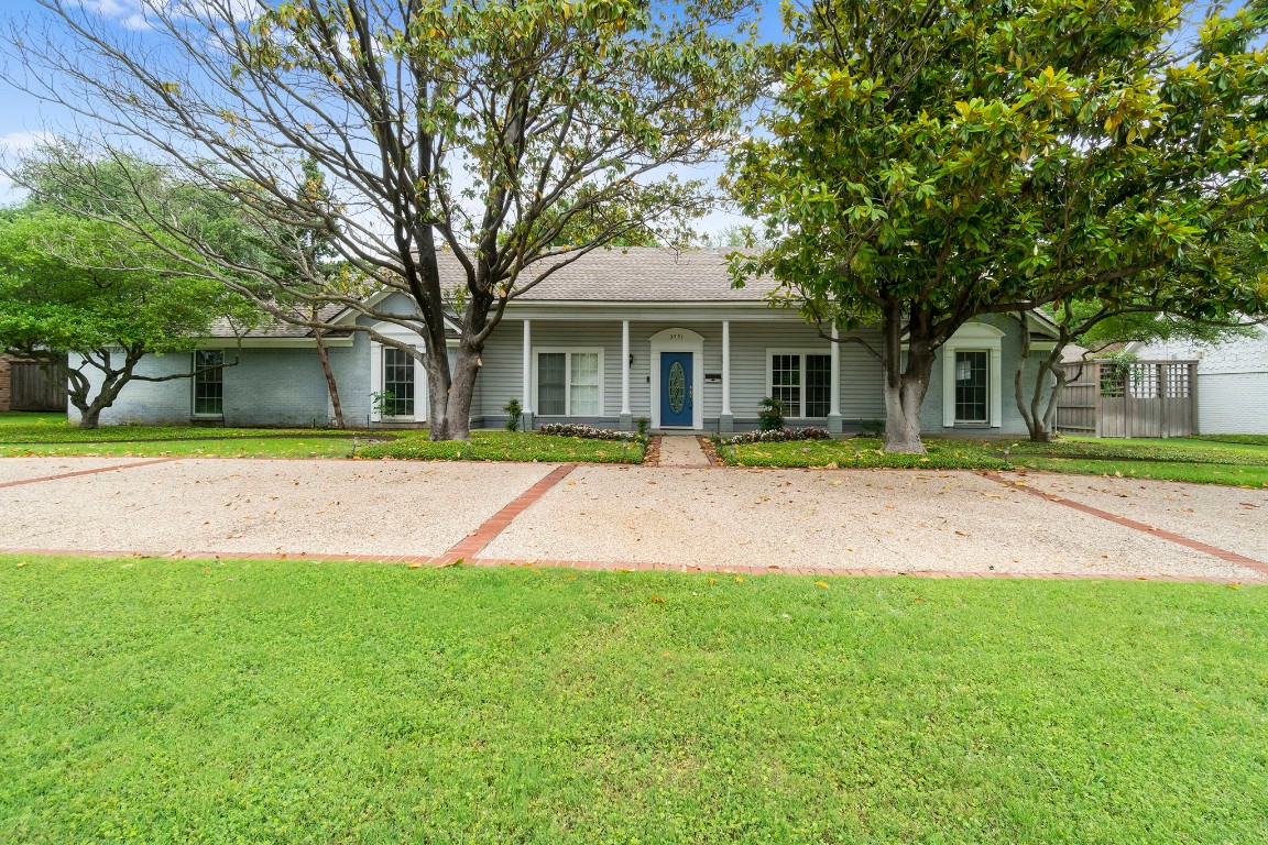 3731 Vinecrest Drive Dallas TX 75229