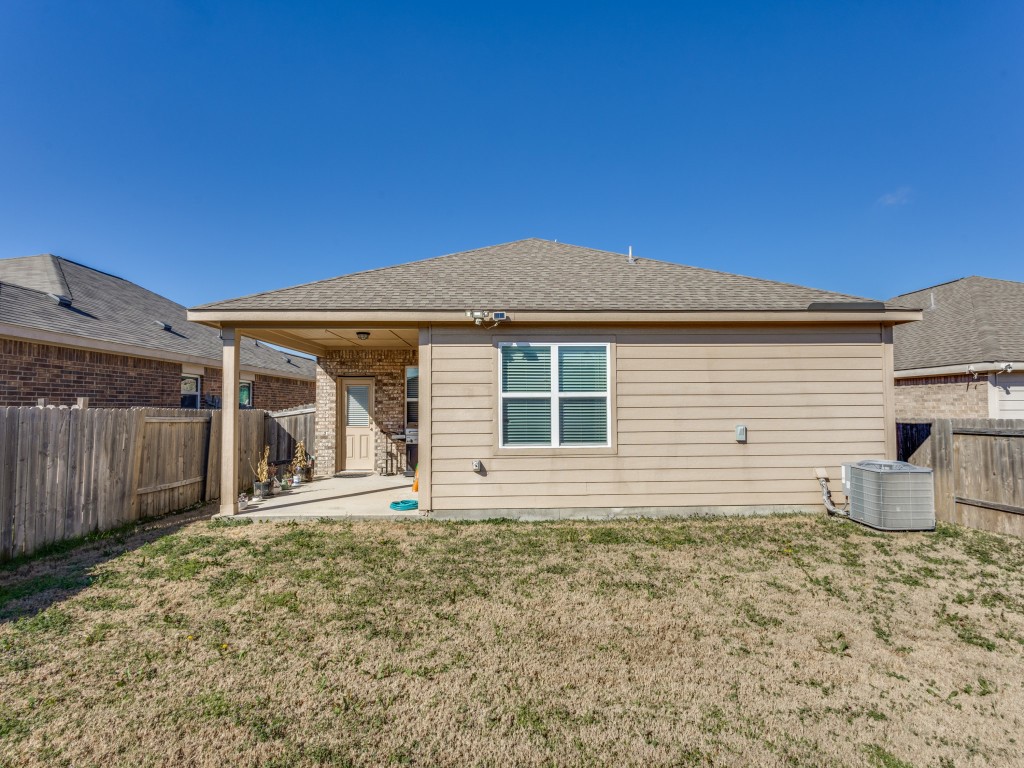 2201 Old Harbor Way Princeton TX 75407