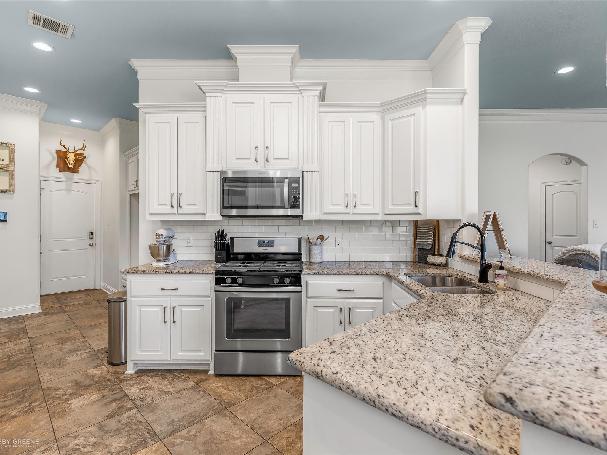 690 Lessie Drive Stonewall LA 71078