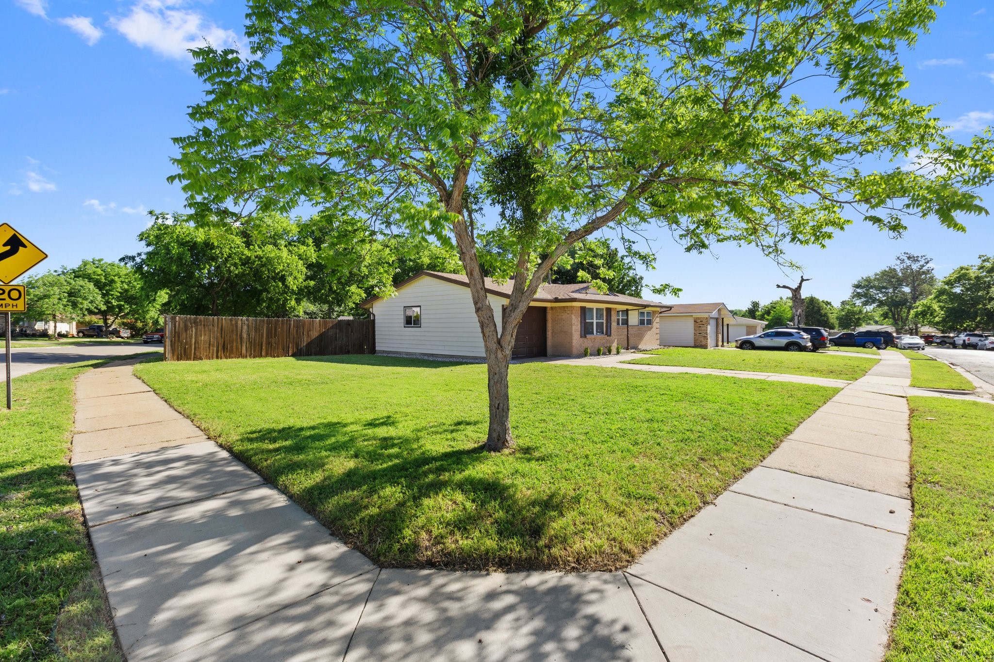 2637 Cartwright Street Irving TX 75062