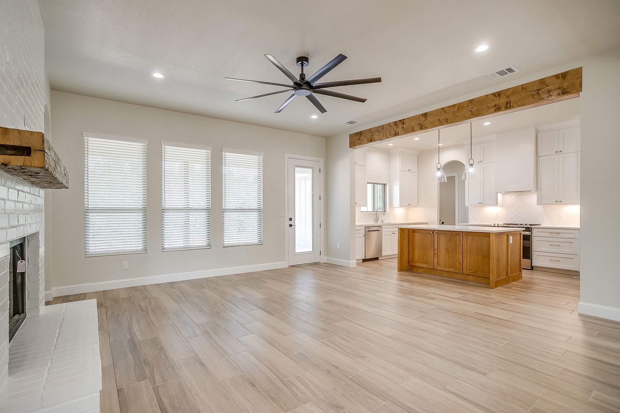 3347 N Lakeview Drive Palo Pinto TX 76484