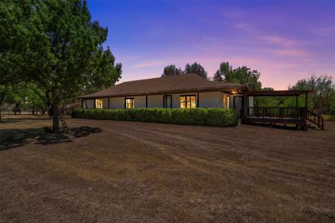 2913 County Road 920 Crowley TX 76036