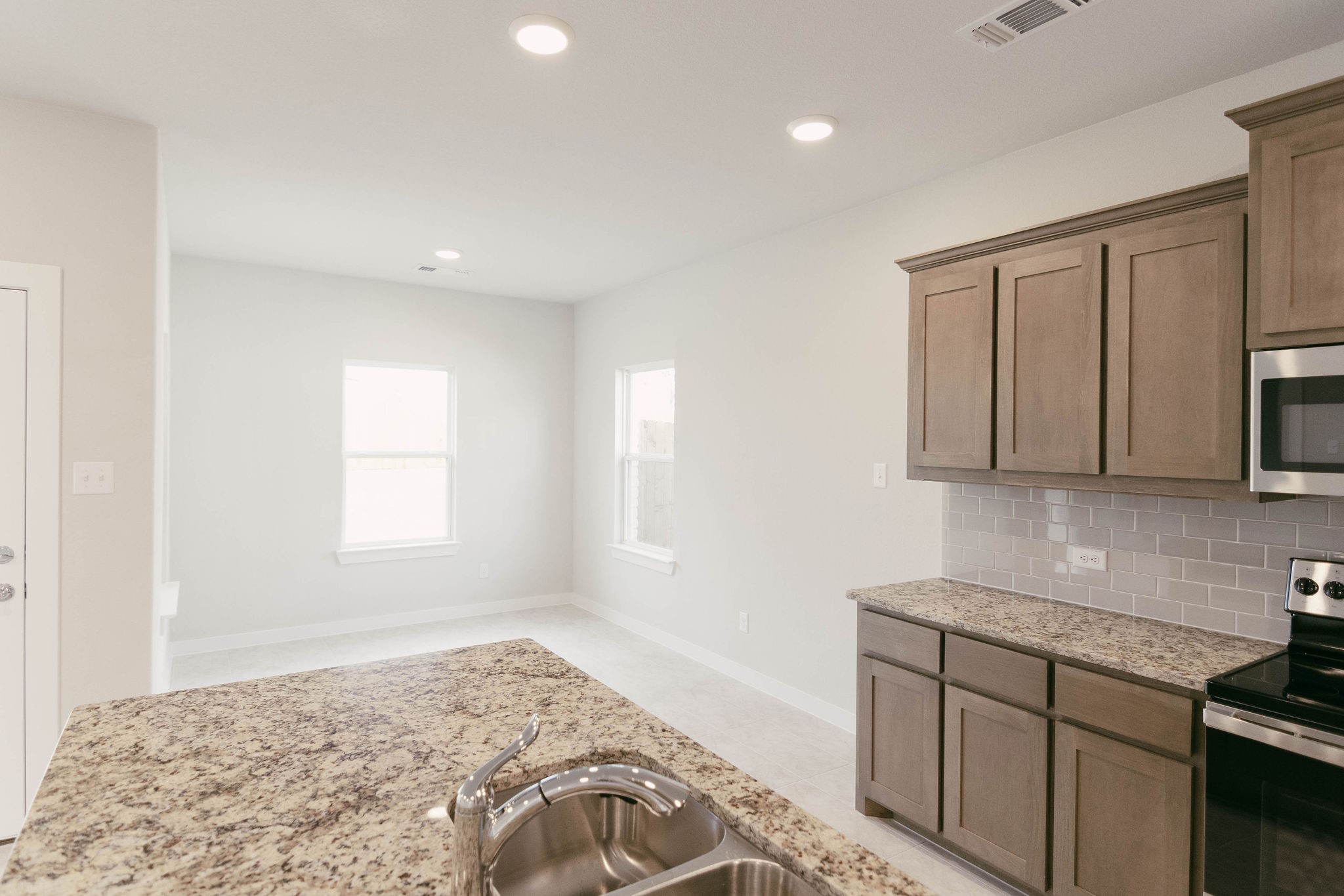 1214 Anderson Drive Trenton TX 75490