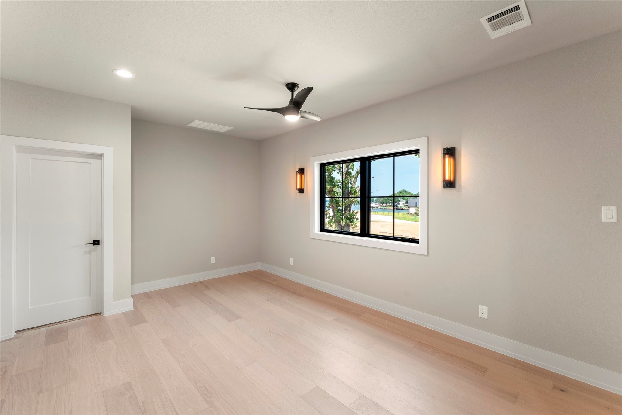 2565 Groves Court Tool TX 75143