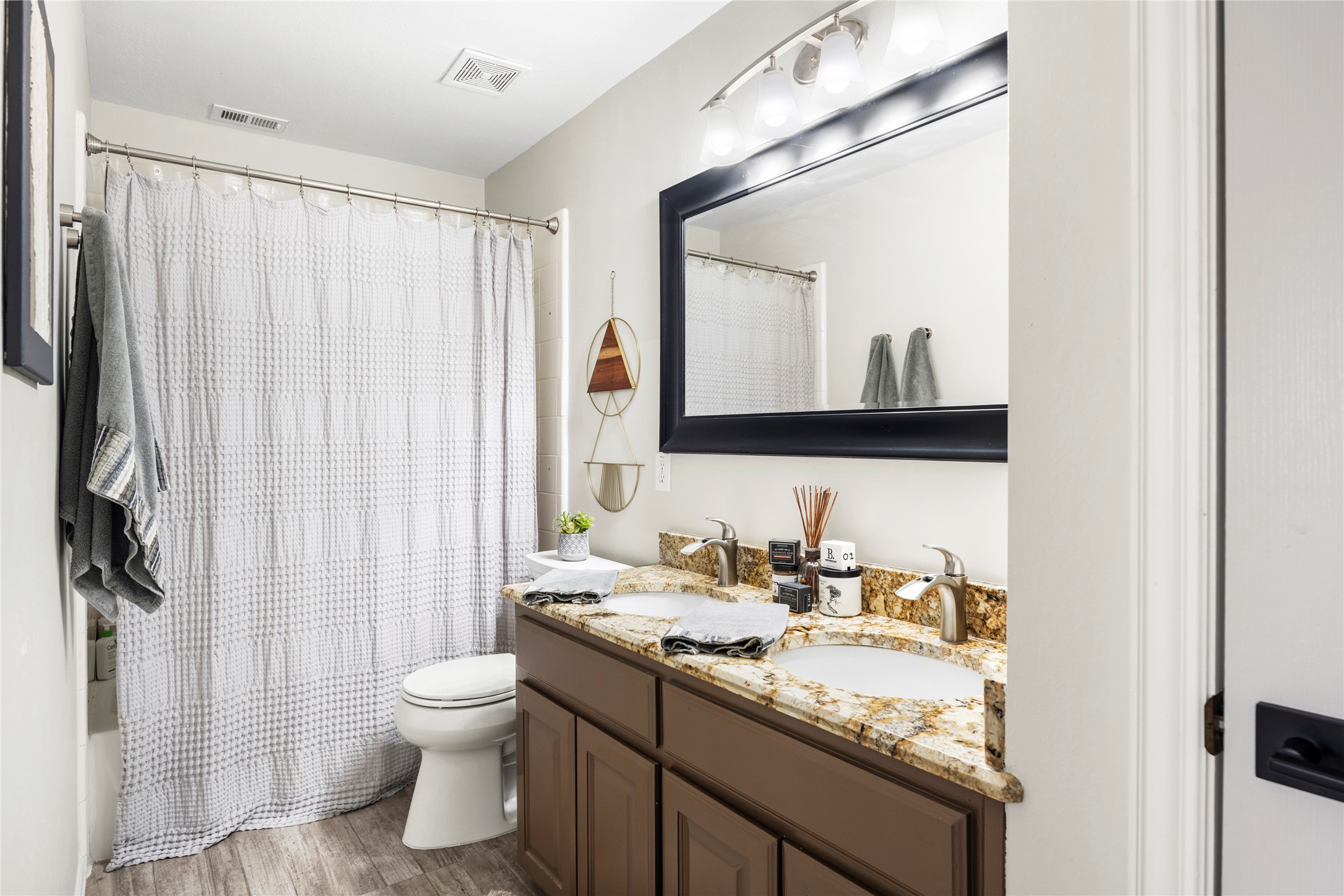3001 Spring Creek Court Highland Village TX 75077