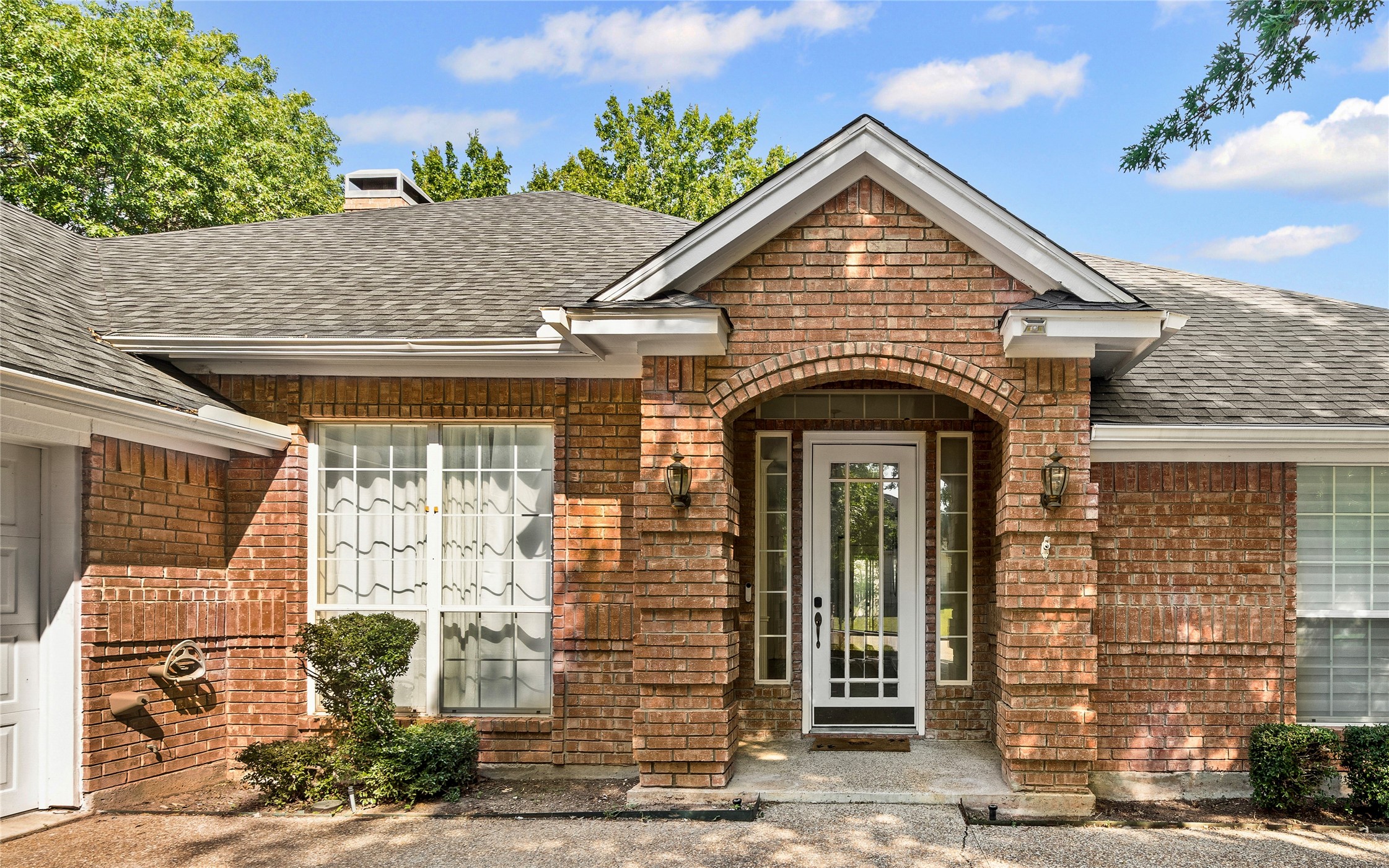 11832 Ferndale Lane Fort Worth TX 76008