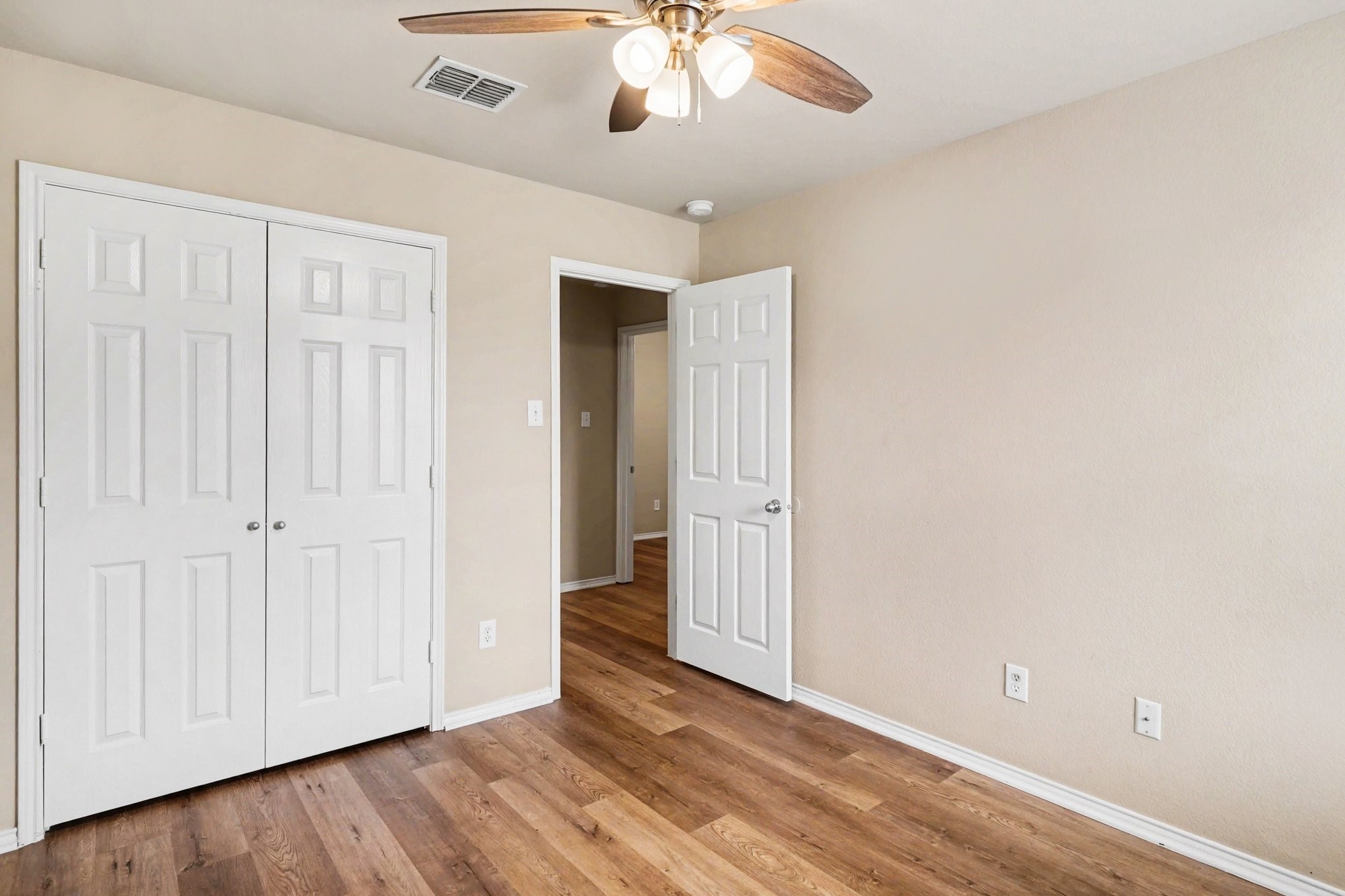 633 Horn Street Crowley TX 76036