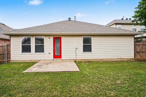 633 Horn Street Crowley TX 76036