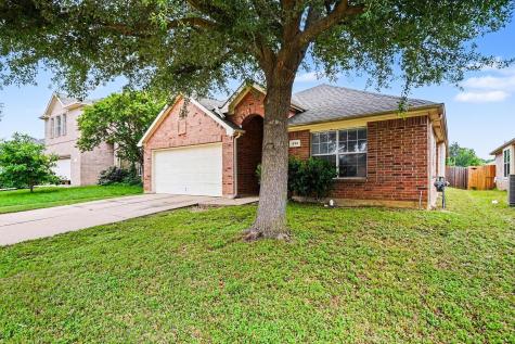 633 Horn Street Crowley TX 76036