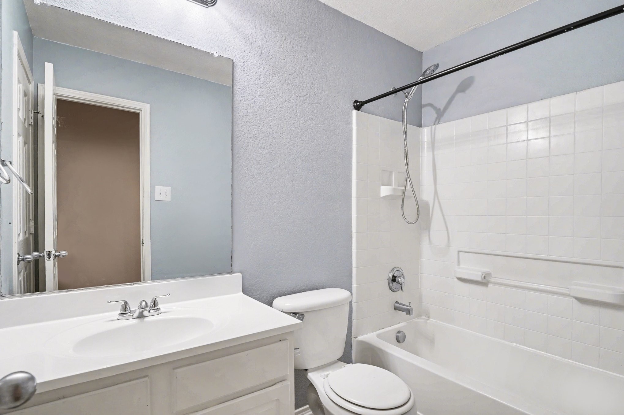 633 Horn Street Crowley TX 76036