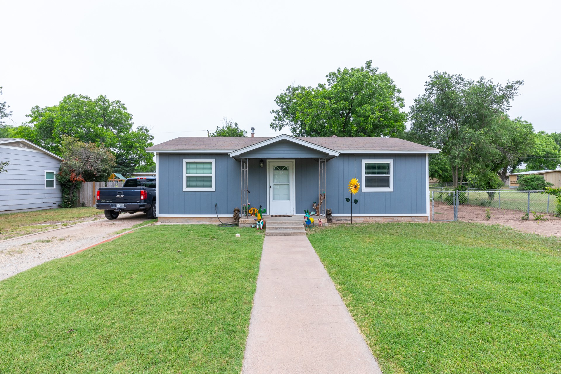 505 Fairmont Street Clyde TX 79510