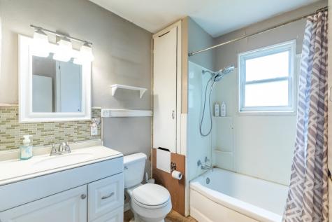 505 Fairmont Street Clyde TX 79510