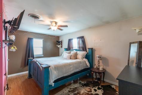 505 Fairmont Street Clyde TX 79510