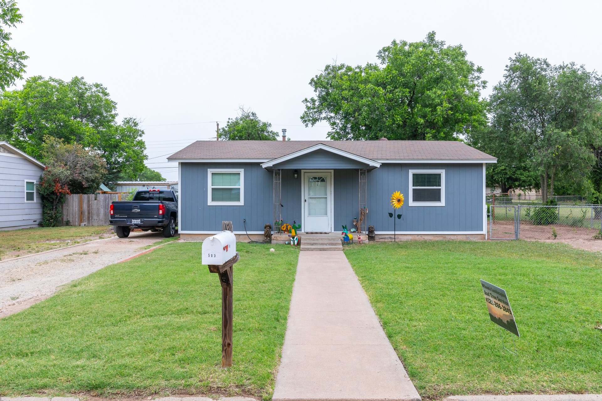 505 Fairmont Street Clyde TX 79510