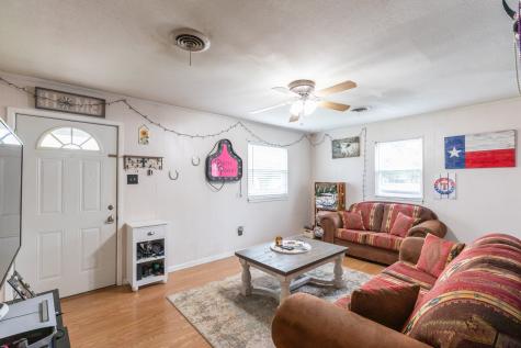 505 Fairmont Street Clyde TX 79510