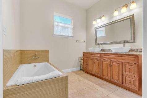 11024 County Road 528 Mansfield TX 76063