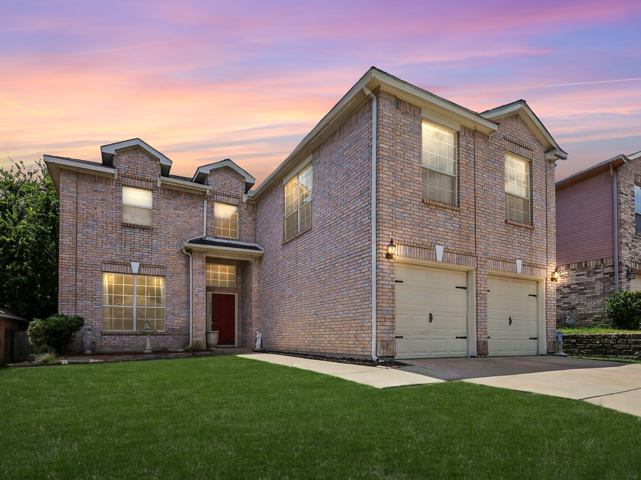4904 Dougal Avenue Fort Worth TX 76137