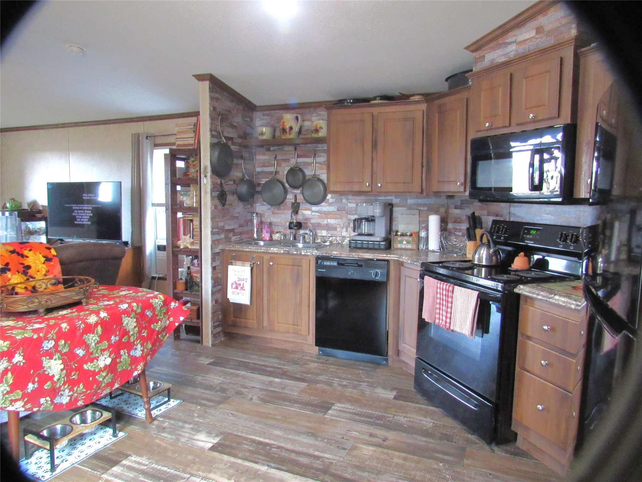 269 County Road 1008 Wolfe City TX 75496
