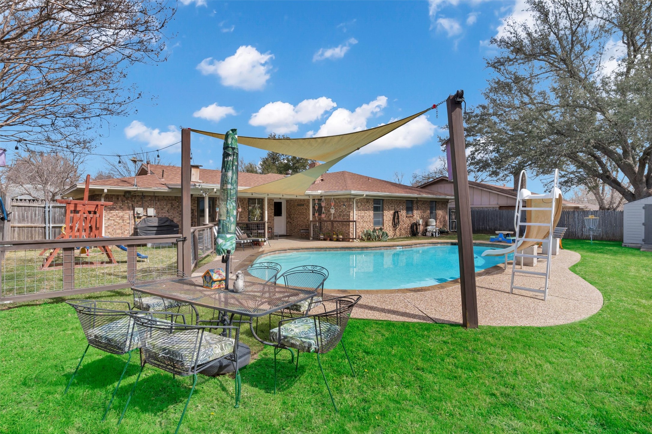 4025 Aragon Drive Fort Worth TX 76133