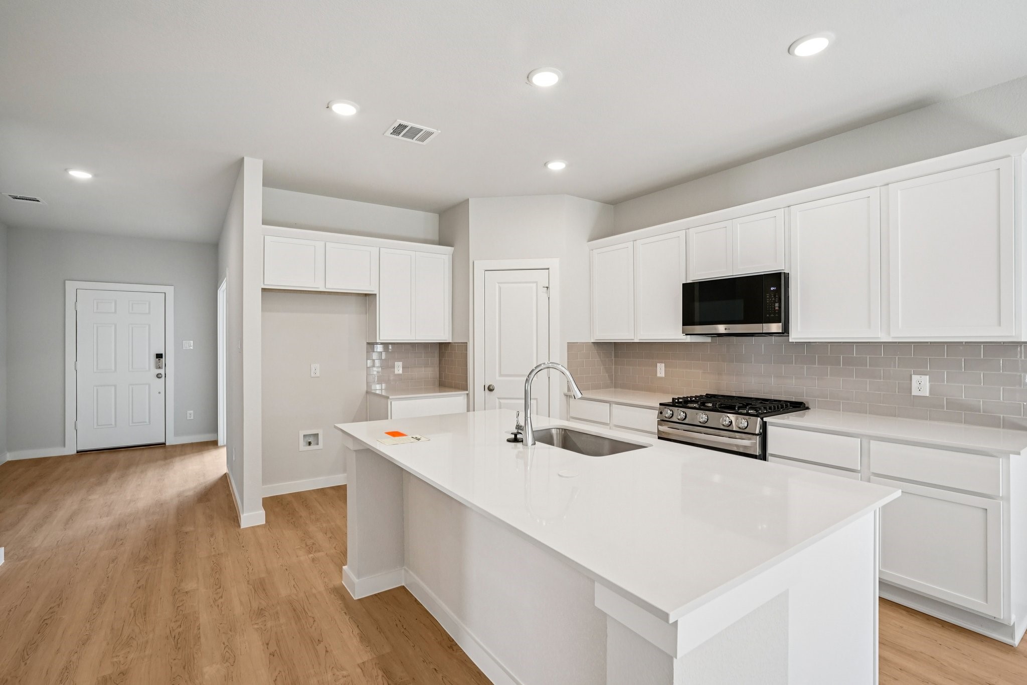 1613 Mahogany Avenue Alvarado TX 76009