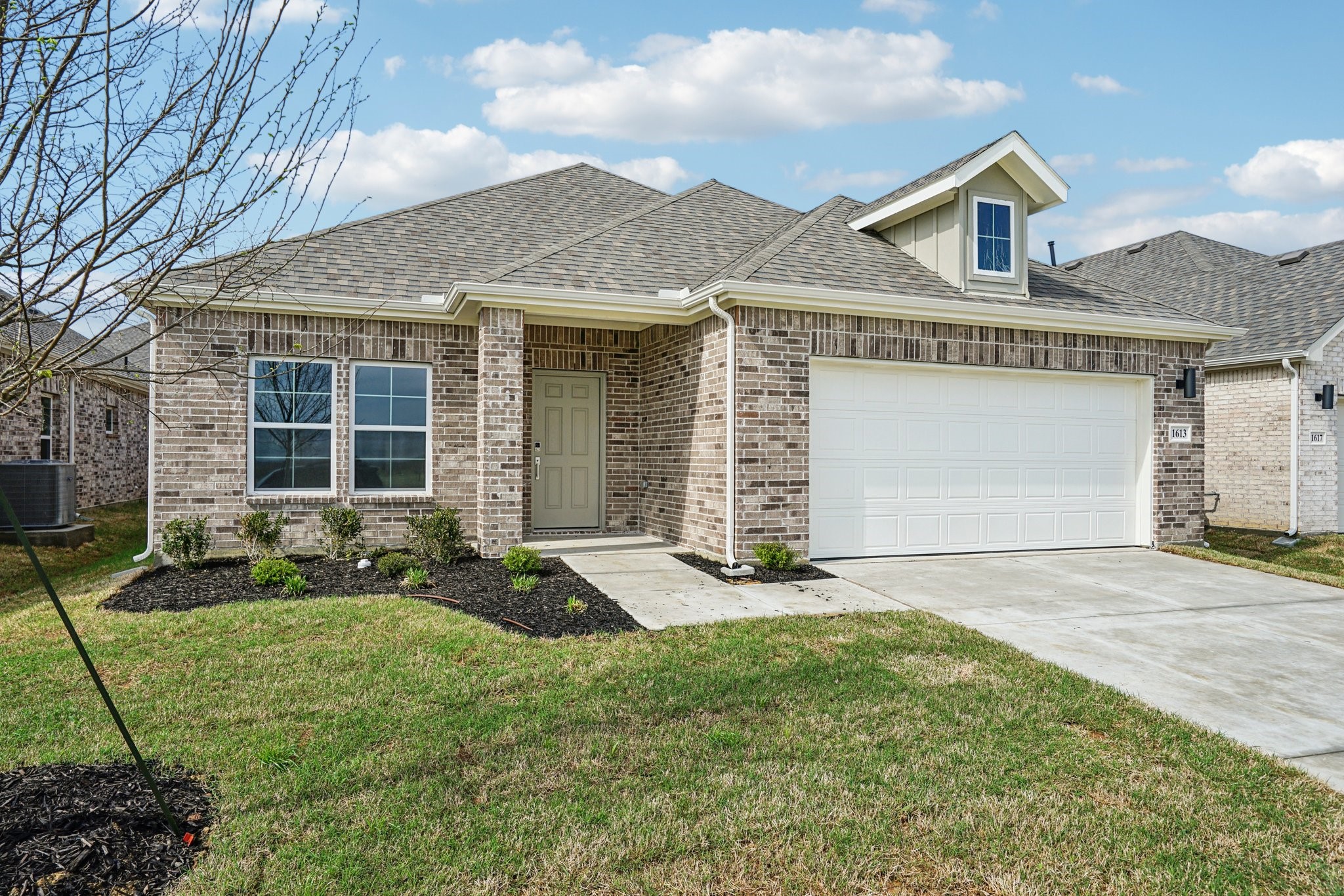 1613 Mahogany Avenue Alvarado TX 76009