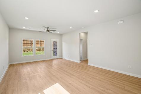 1613 Mahogany Avenue Alvarado TX 76009
