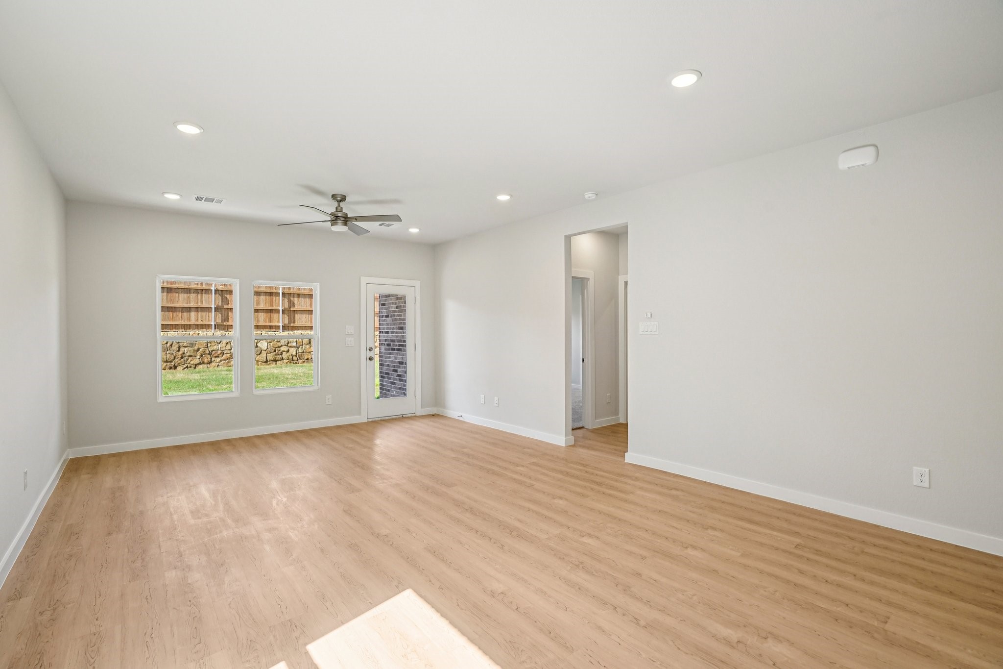 1613 Mahogany Avenue Alvarado TX 76009
