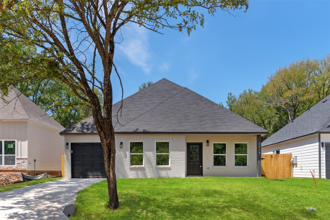 5514 Cold Water Trail Granbury TX 76048