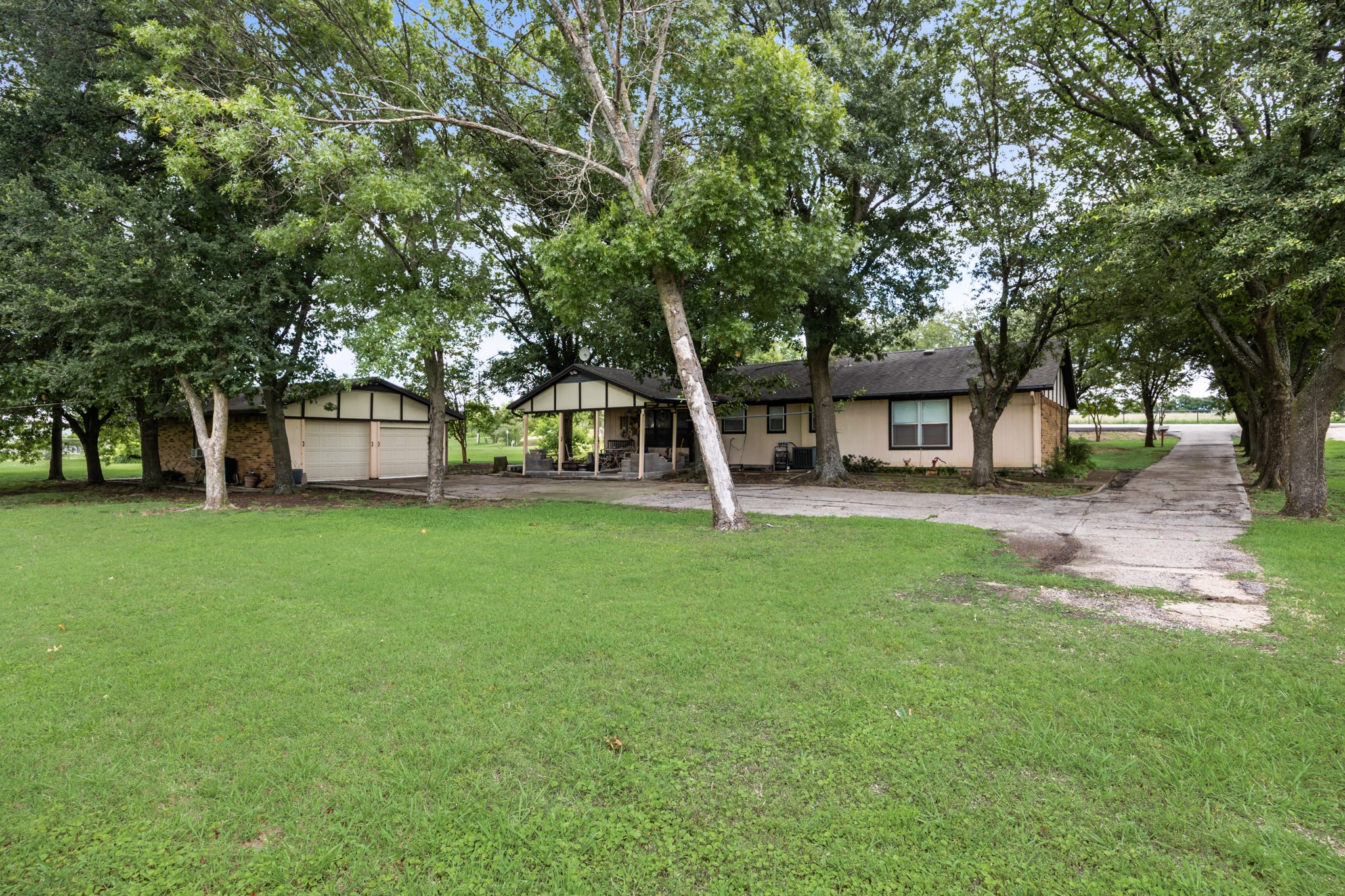 235 Eugene Lane Nevada TX 75173