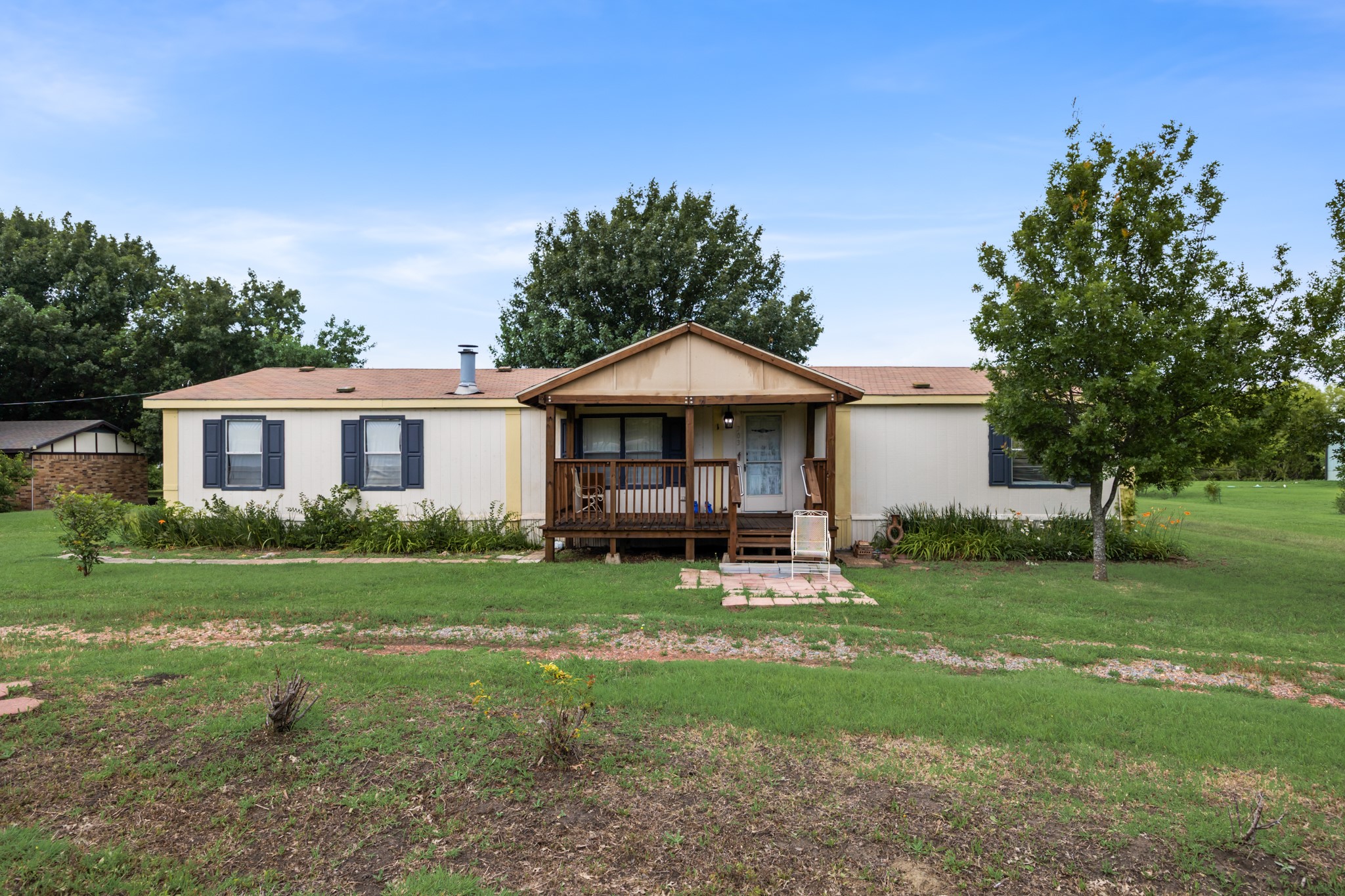 235 Eugene Lane Nevada TX 75173