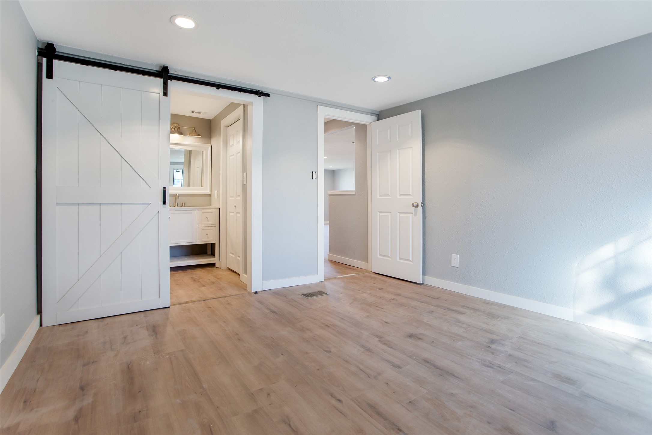 1726 W Elm Street Denison TX 75020