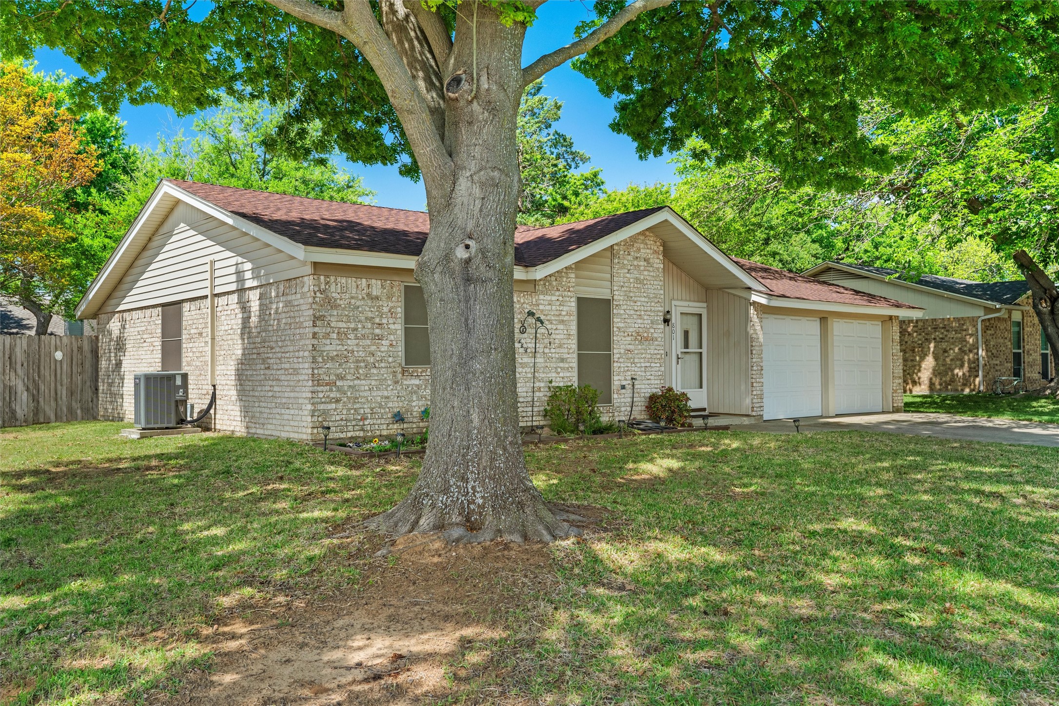 801 Meadowlark Drive Mansfield TX 76063