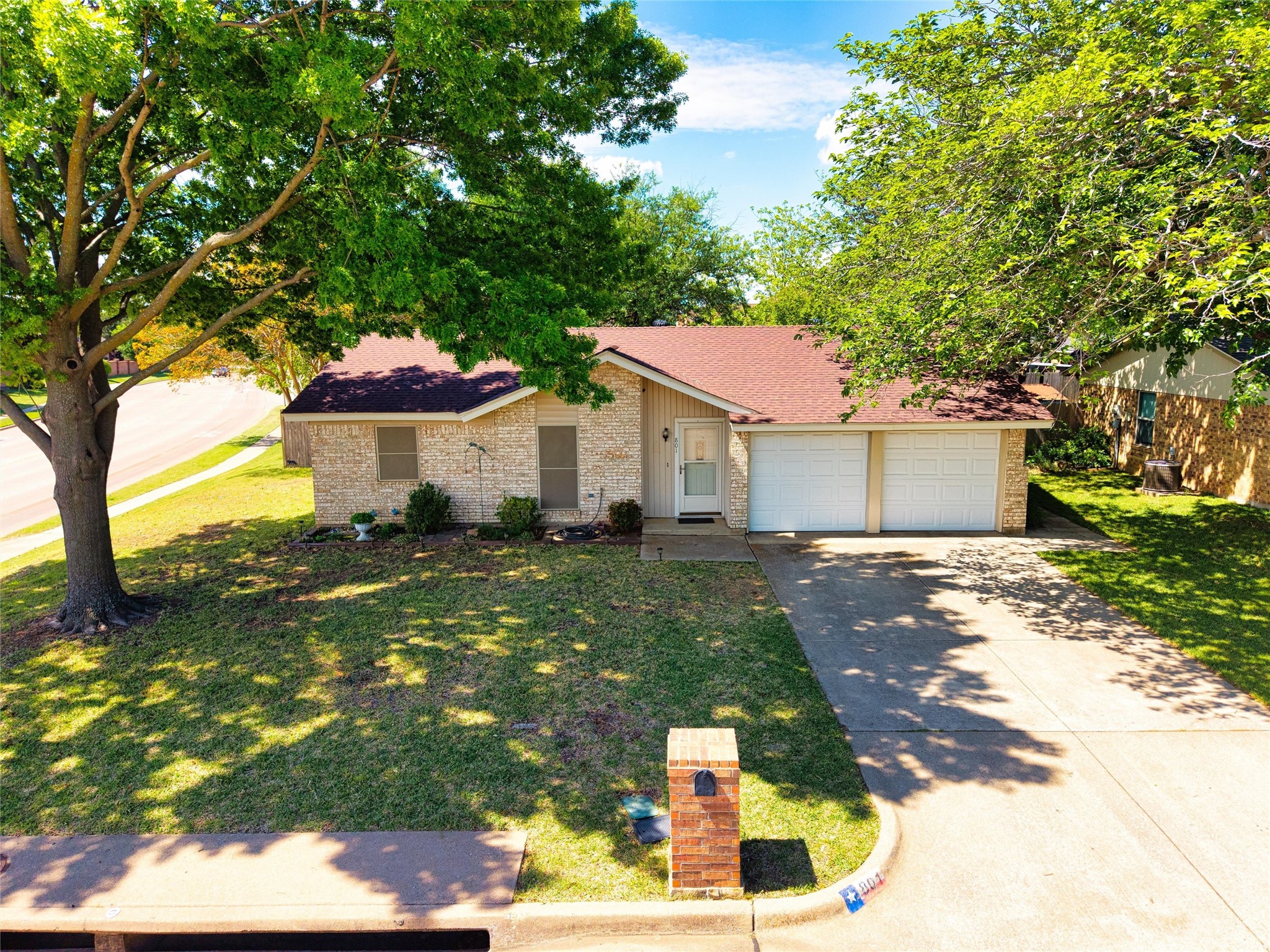 801 Meadowlark Drive Mansfield TX 76063