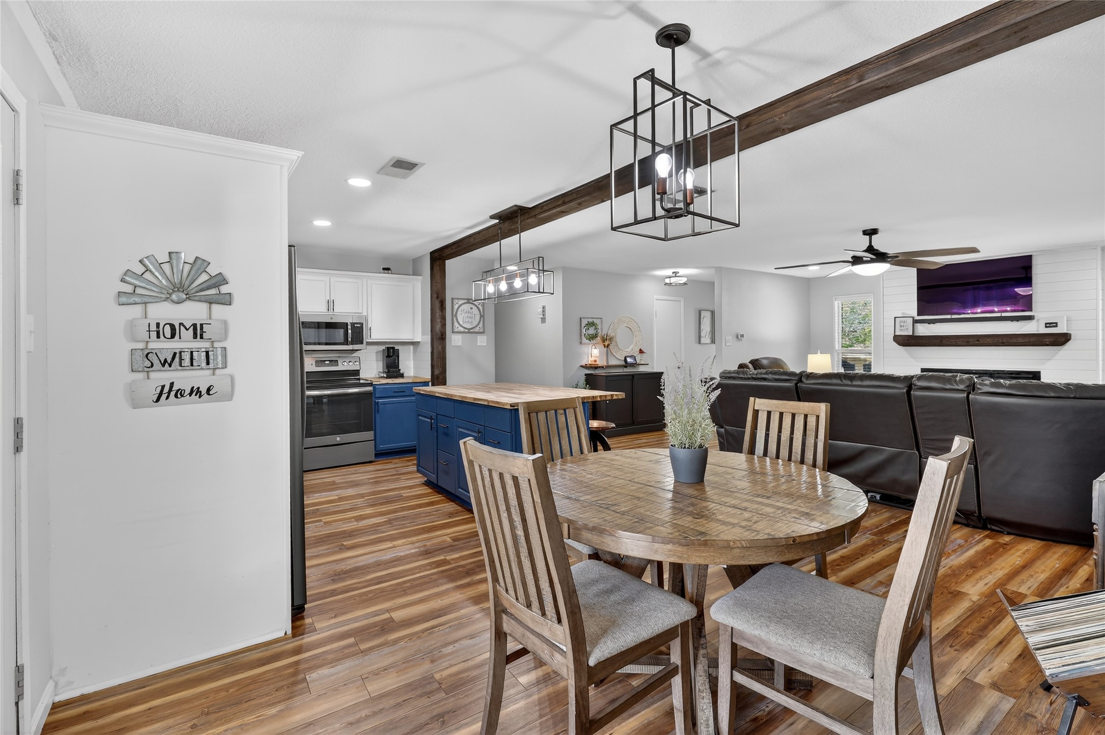 710 Ridgeway Road Joshua TX 76058