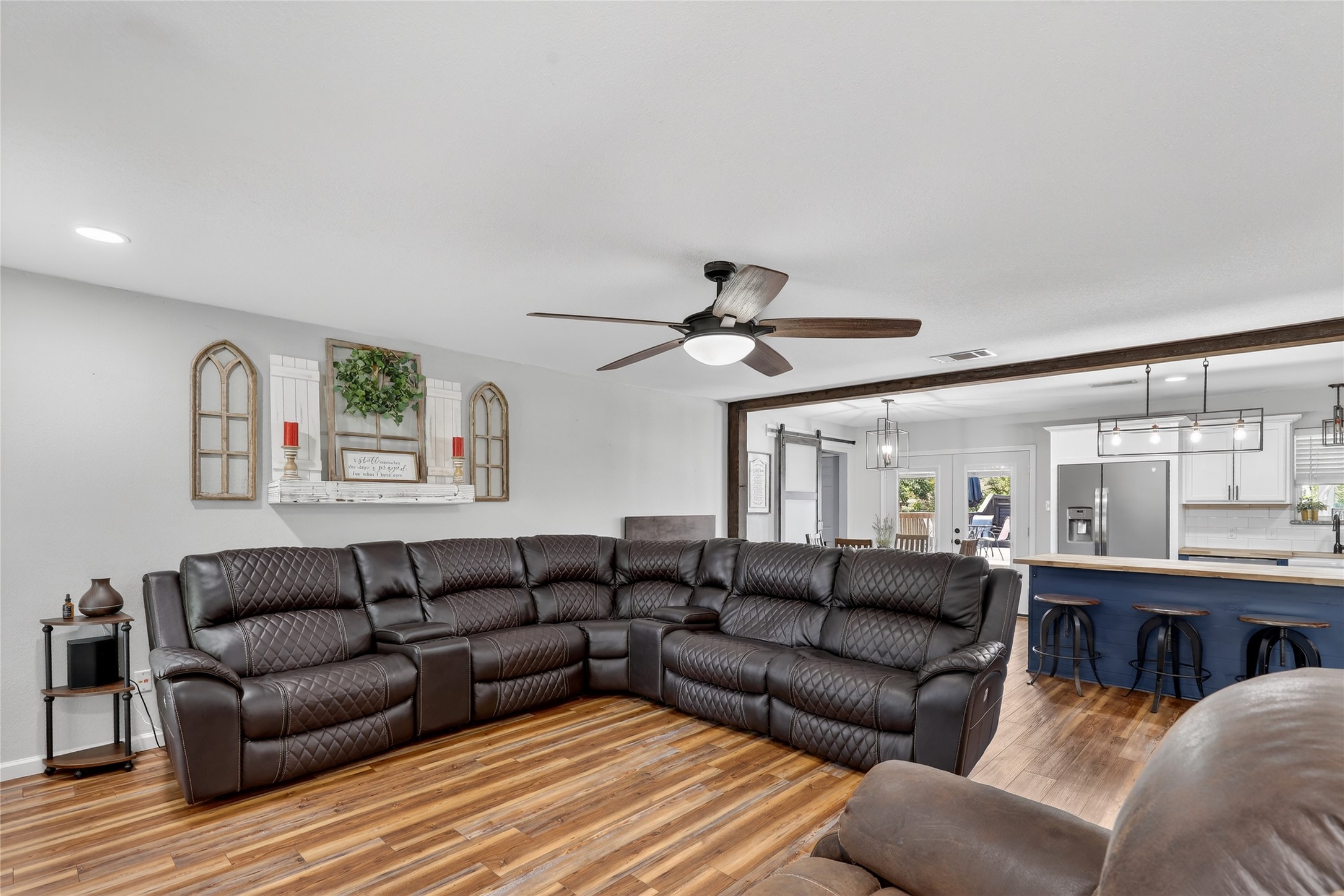 710 Ridgeway Road Joshua TX 76058