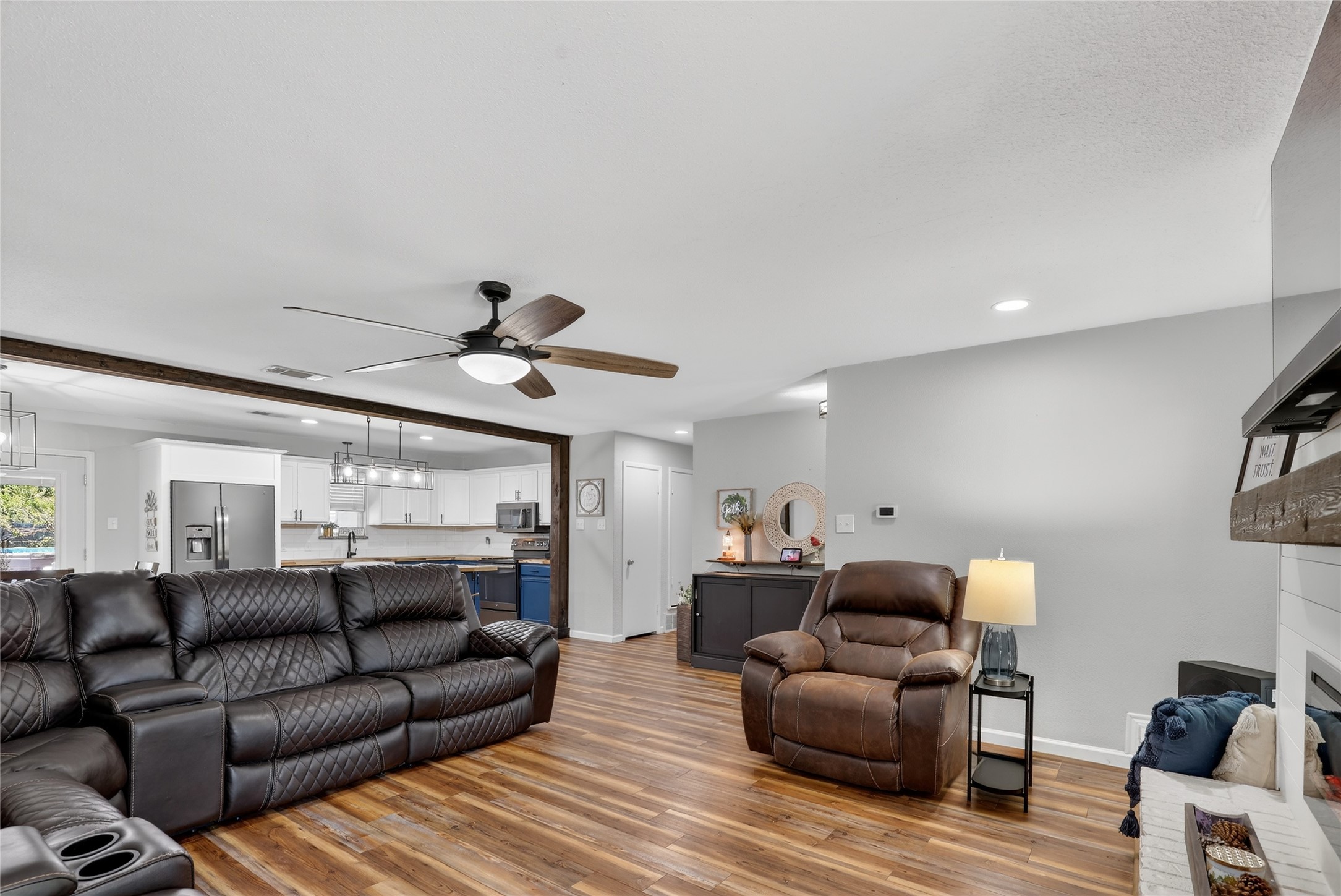 710 Ridgeway Road Joshua TX 76058