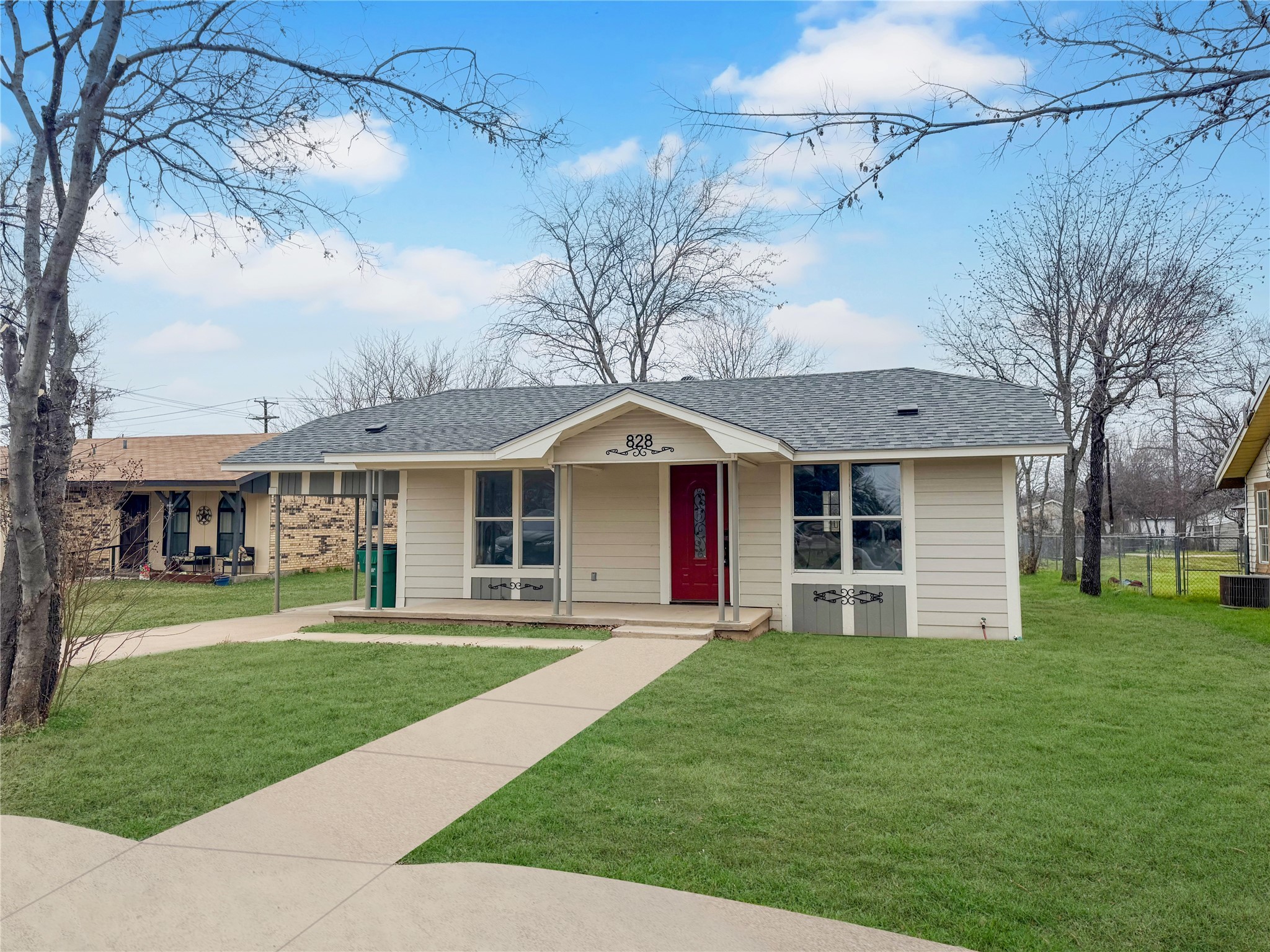 828 Indiana Street Graham TX 76450