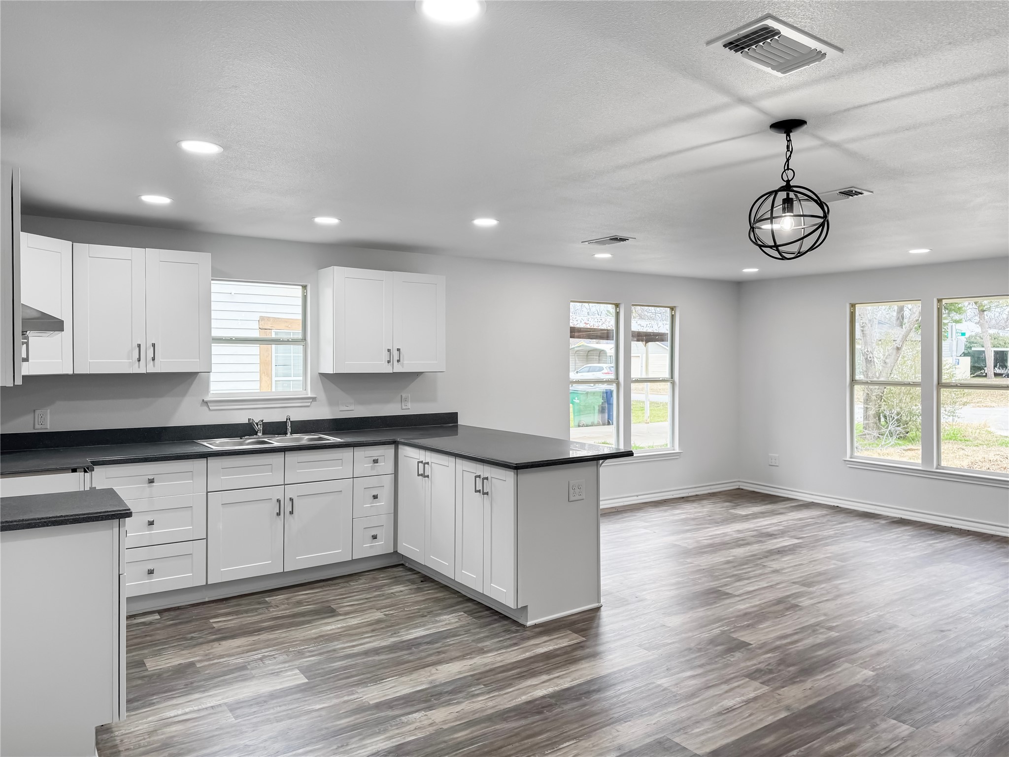 828 Indiana Street Graham TX 76450