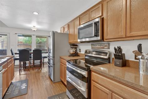 2206 Lapsley Street Dallas TX 75212