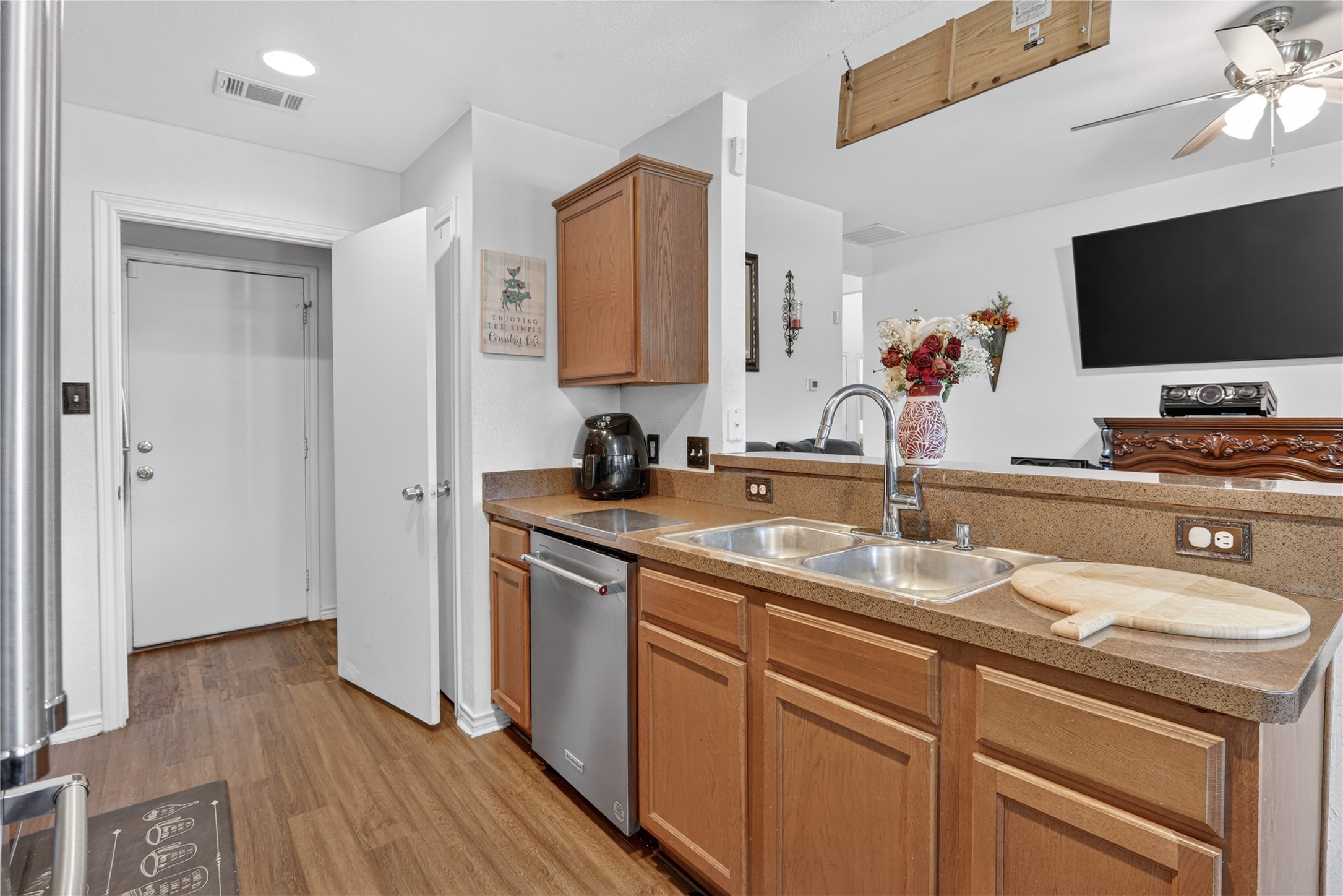 2206 Lapsley Street Dallas TX 75212