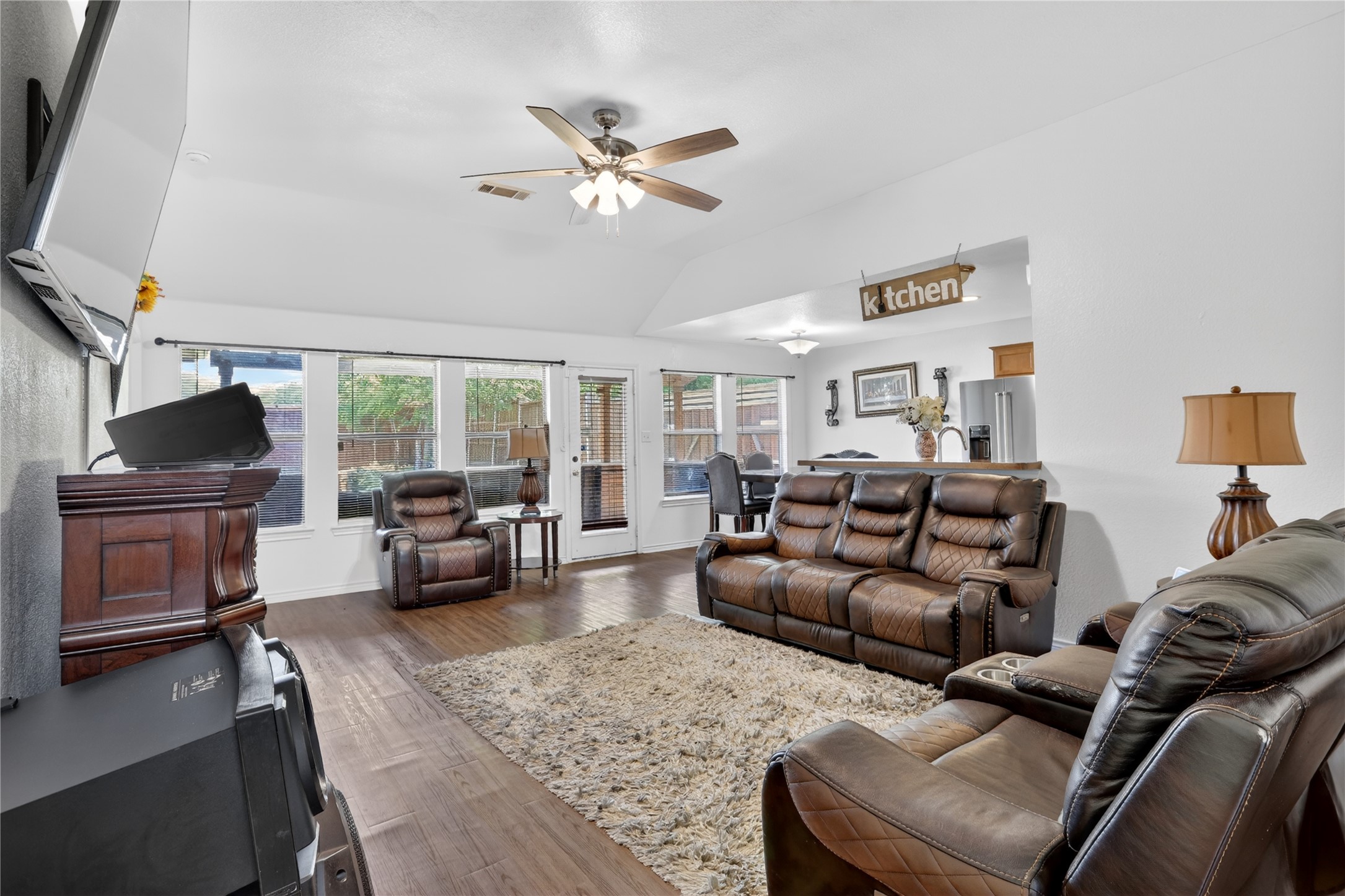 2206 Lapsley Street Dallas TX 75212