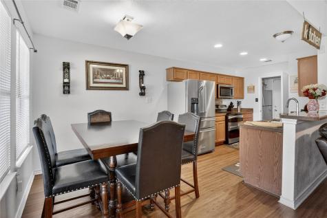 2206 Lapsley Street Dallas TX 75212