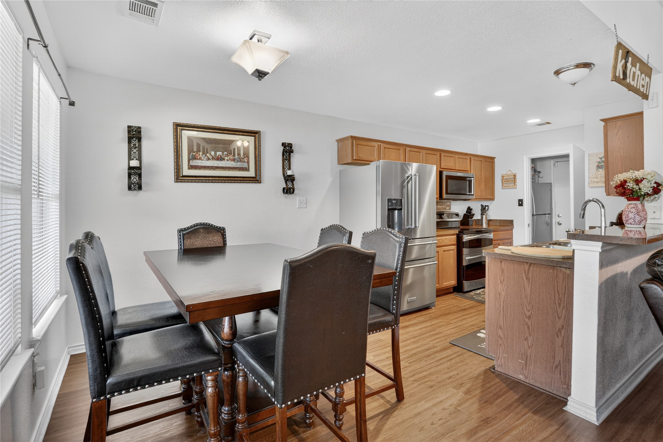 2206 Lapsley Street Dallas TX 75212